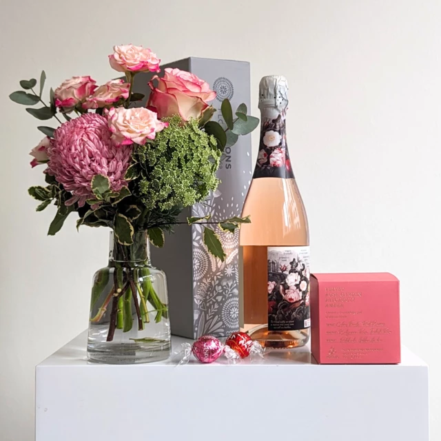 Pretty Little Gift Hamper