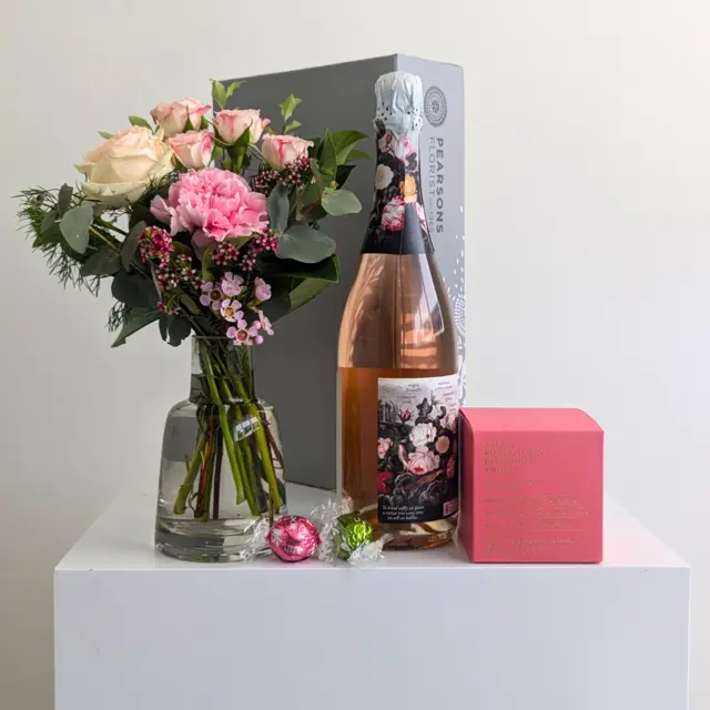 Pretty Little Gift Hamper