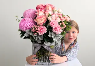 Celebrate Mum with the Perfect Mother’s Day Flowers from Pearsons Florist