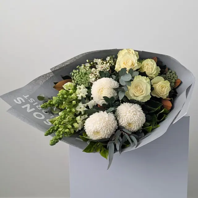 Summer White Bouquet