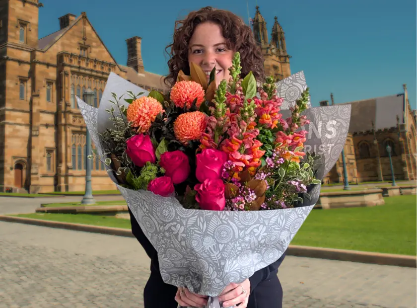 Blooms of Achievement: The Ideal Floral Arrangements for Graduations