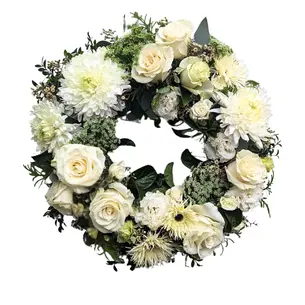 Wreath White & Green Small