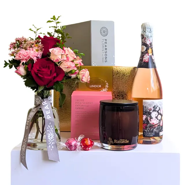 Summer Romance Hamper
