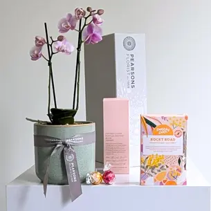 Orchid & Fragrance Diffuser Pink Hamper