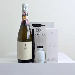 White Prosecco & Fragrance Diffuser Gift Bundle
