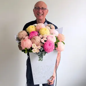 Disbud Beauty Bouquet