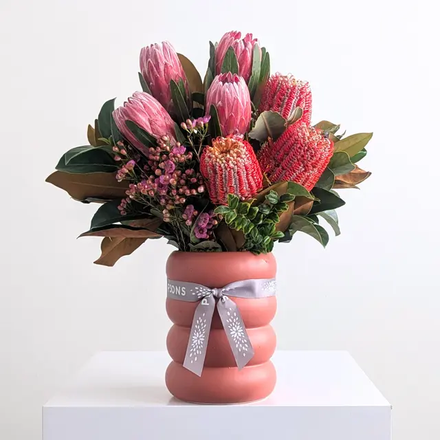 Rusticana Red Vase