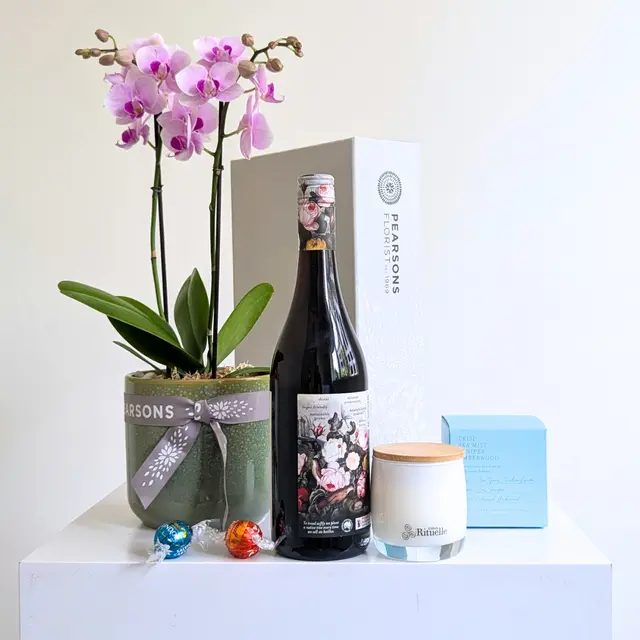 Orchid & Red Wine Hamper