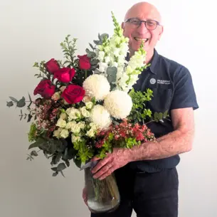 Christmas Spirit Vase