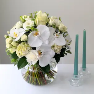 Premium Round White Table Centre