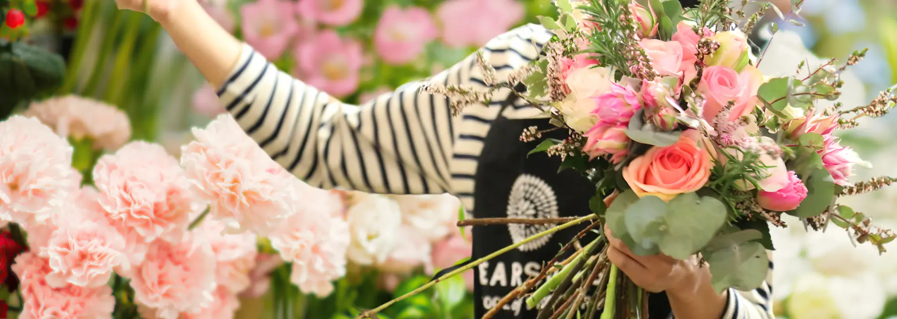 Flowers, Plants and Gift Hampers Celebrate Spring!